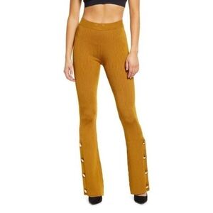 Good American Plaited Boss Flare Pants Golden Rod NWT